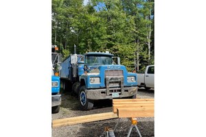 1989 Mack R690ST  Truck-Other